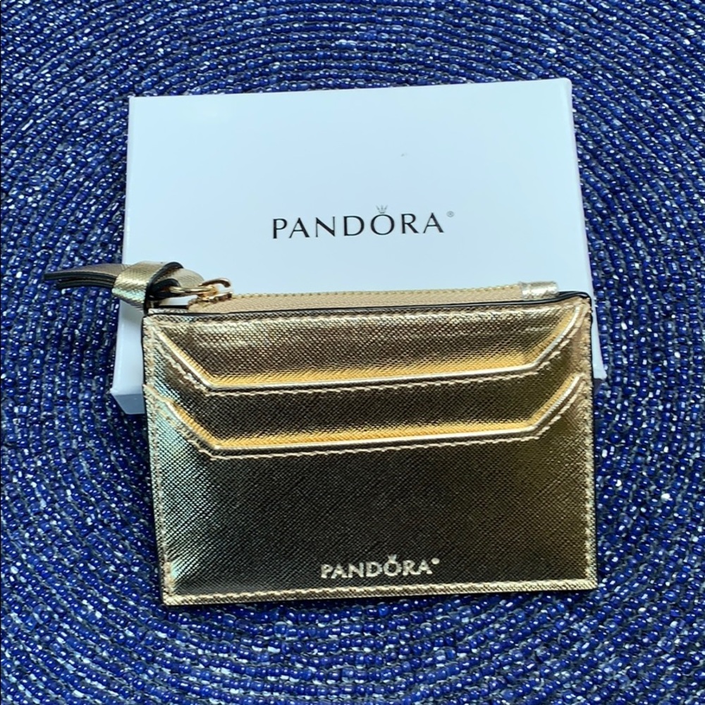 PANDORA KEYCHAIN CARD HOLDER - GOLD